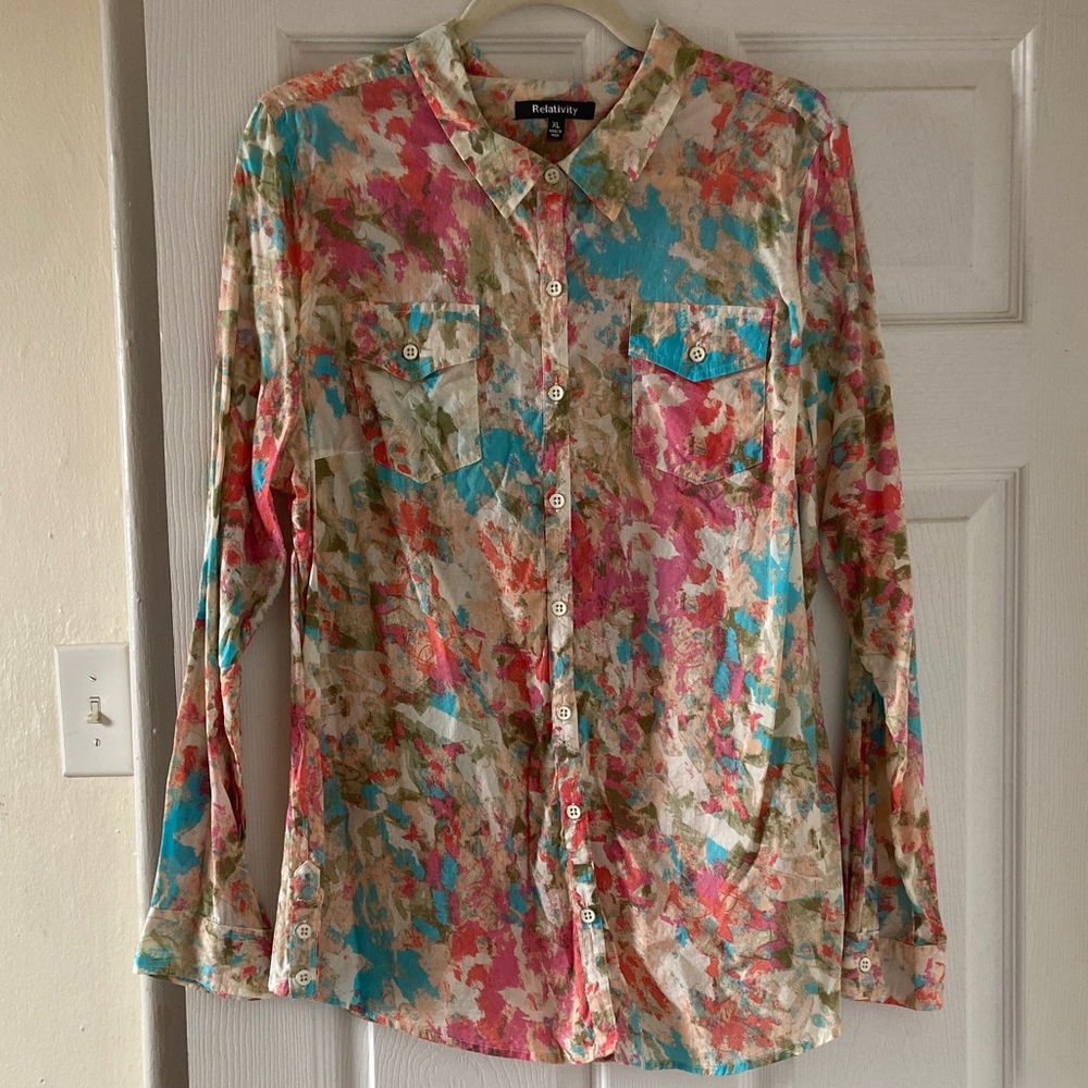 Relativity Long Sleeve Shirt Size XL